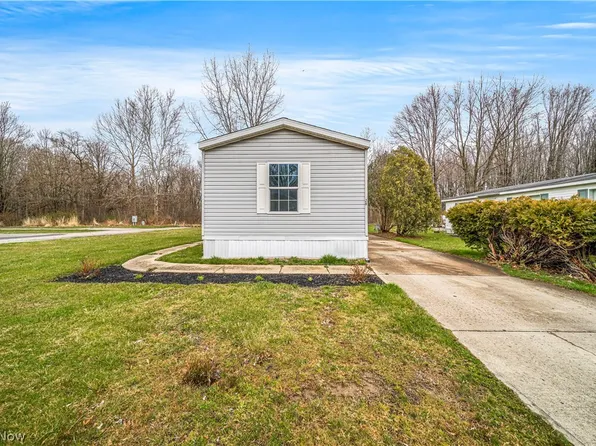 3651 Austin Rd #N28, Geneva, OH 44041