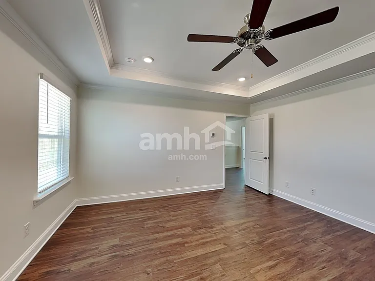 625 Rivermist Dr — Photo 11