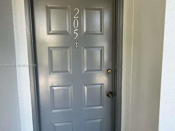 1401 SW 128th Ter APT 205H, Hollywood, FL 33027