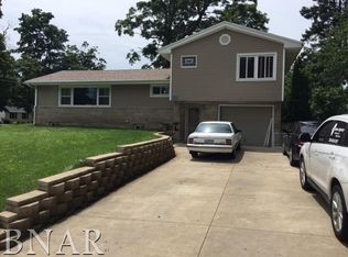 101 N Adelaide St, Normal, IL 61761