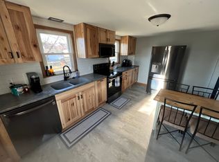 909 N Chestnut Ave, Marshfield, WI 54449