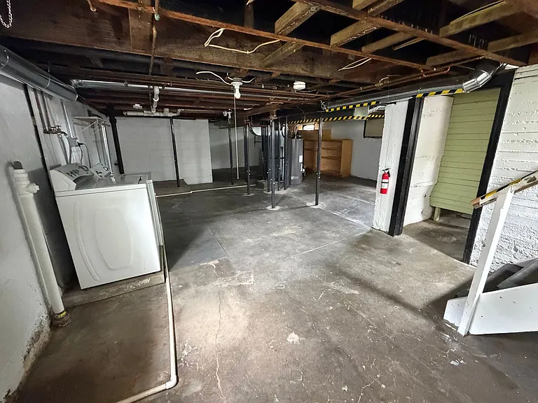 1112 Vine St — Photo 10