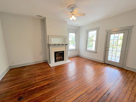 3rd image of 538 E Waldburg St #B