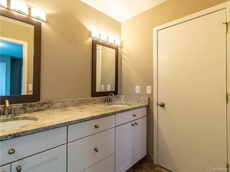 4203 Breckenridge Dr — Photo 13