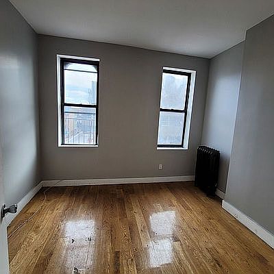 3rd image of 344 E 148th St #3E