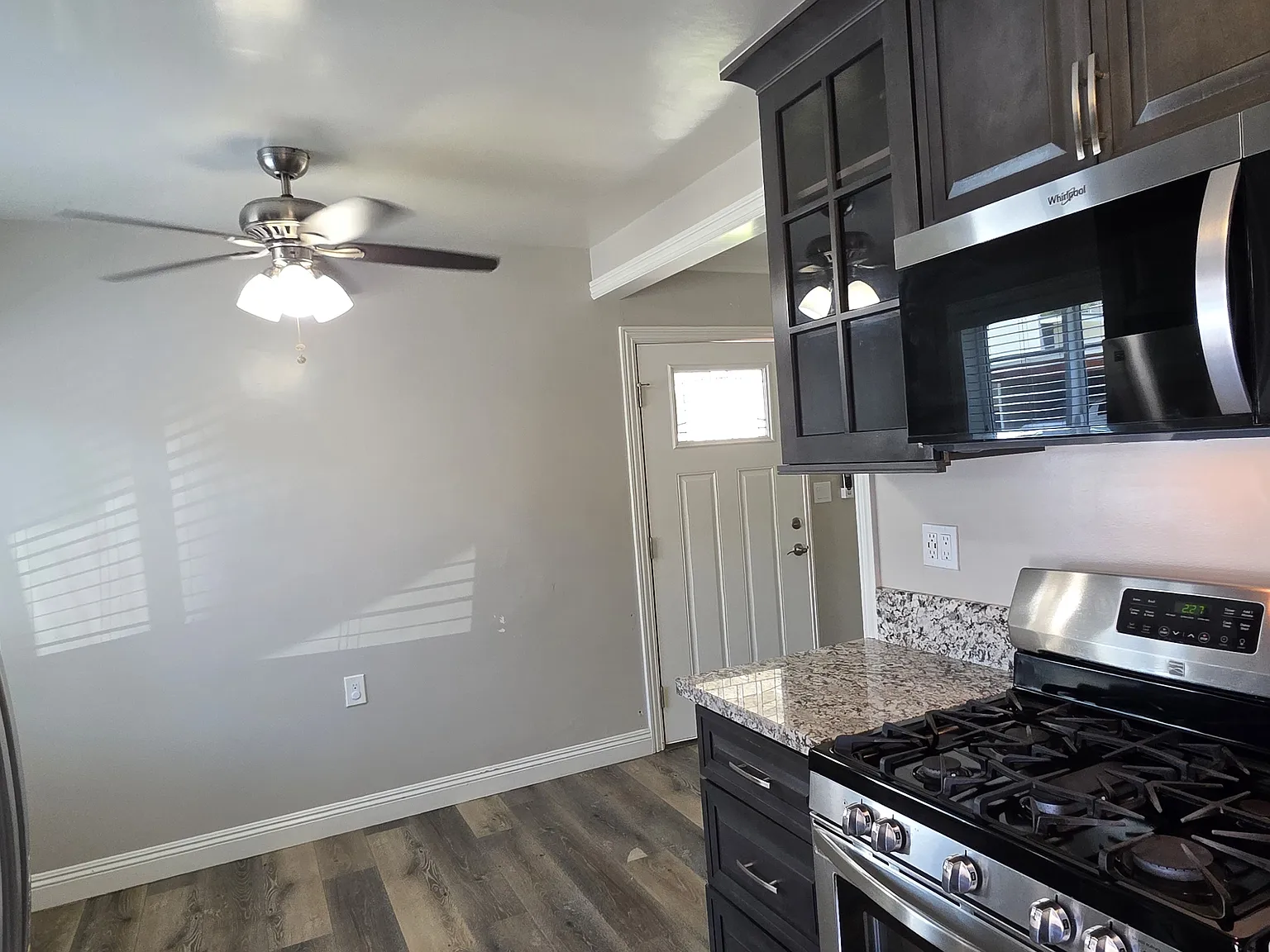 145 E Sierra Madre Blvd — Photo 4
