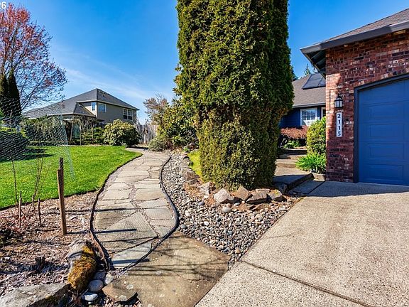 4th image of 2115 S 26th Ave