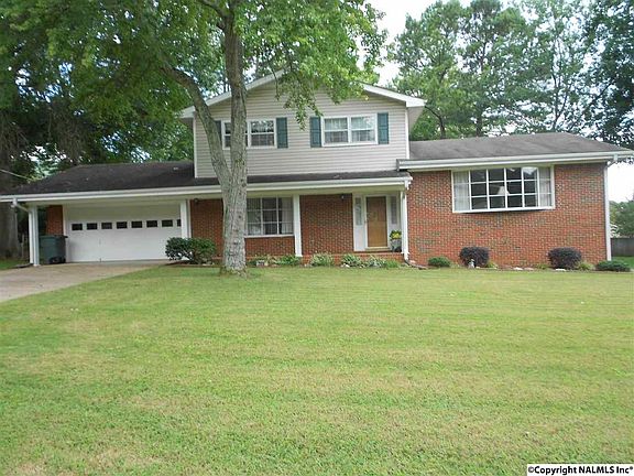 2nd image of 2508 Pentolope Dr SE