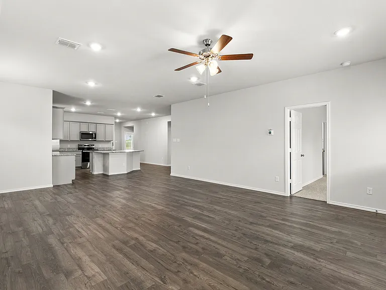 10201 Altair Dr — Photo 3