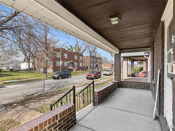2nd image of 4718 Newport Ave