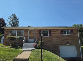 238 Meadowbrook Dr, Wintersville, OH 43953