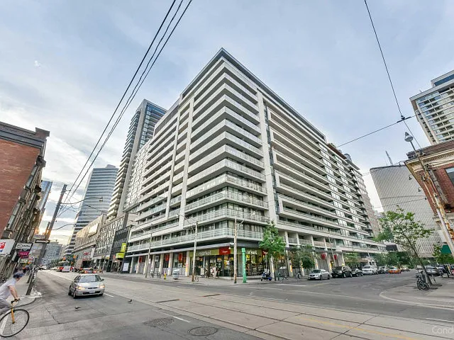 111 Elizabeth St — Photo 1