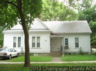 704 E Green St, Urbana, IL