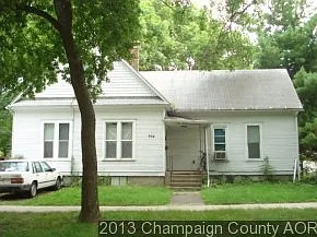 704 E Green St photo 1