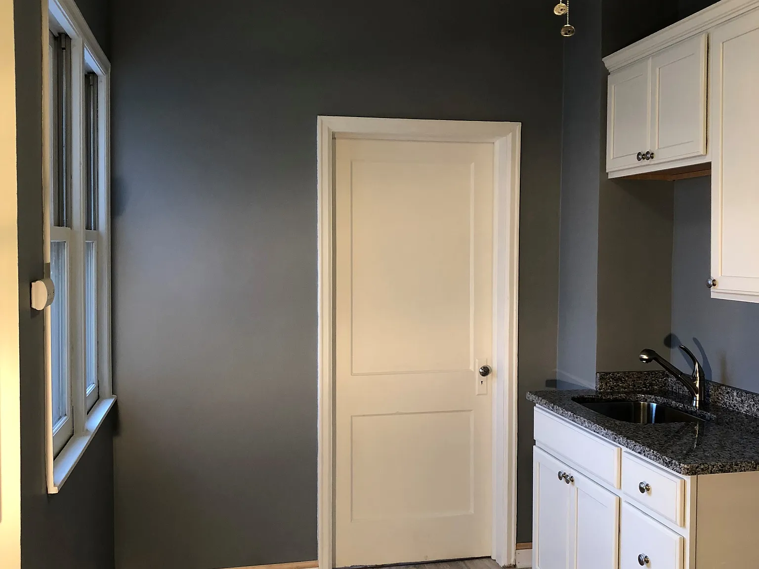 650 Selby Ave — Photo 3