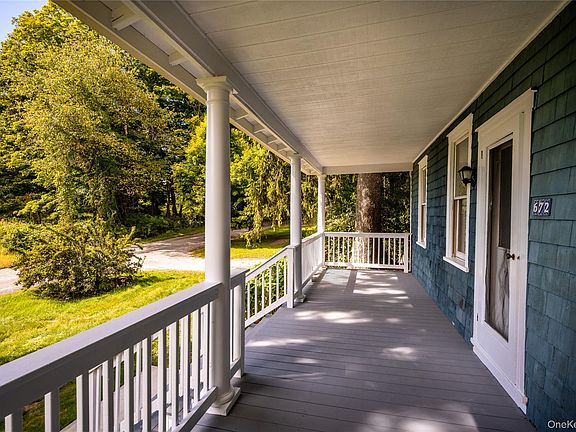 5th image of 672 Tower Hill Road