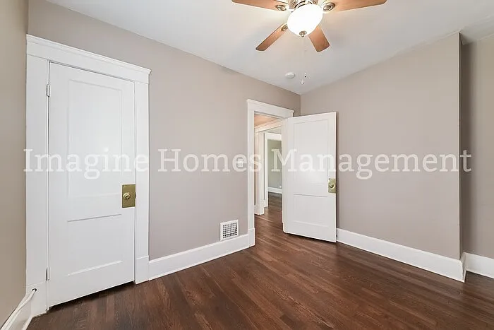 1310 Westlake Ave — Photo 9