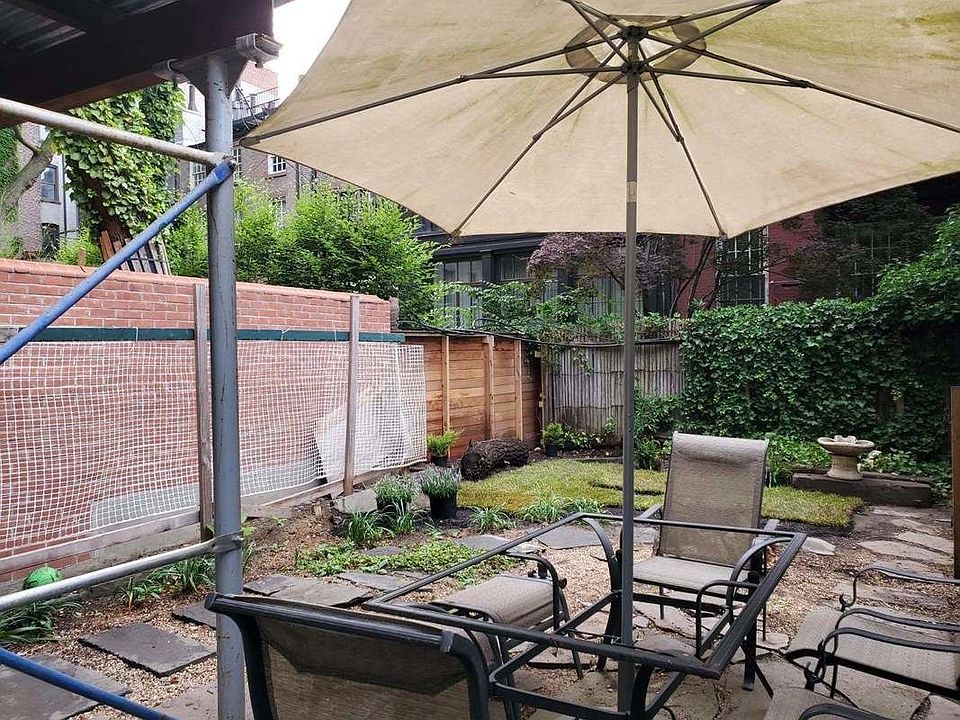 1st image of 271 W 11th St APT 1