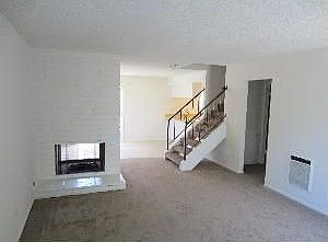 3rd image of 205 Ogle St