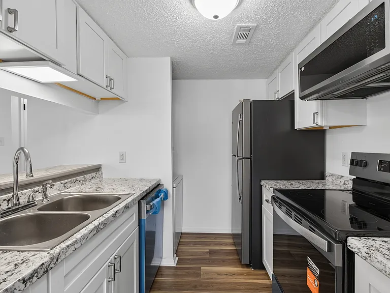 3536 Dublin Ct — Photo 10