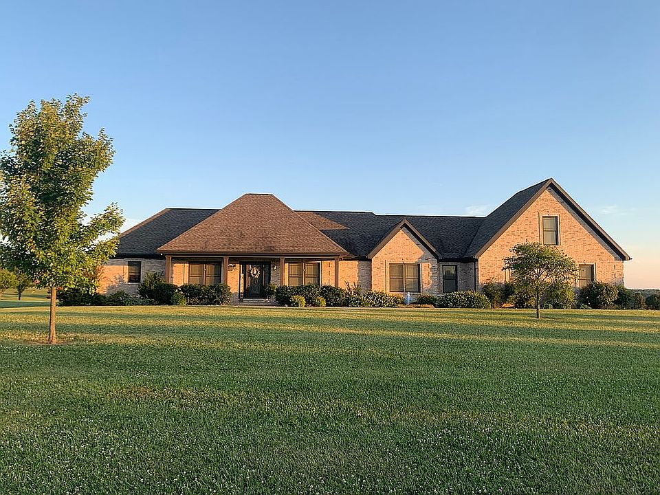 1st image of 1389 W Wheatland Ct