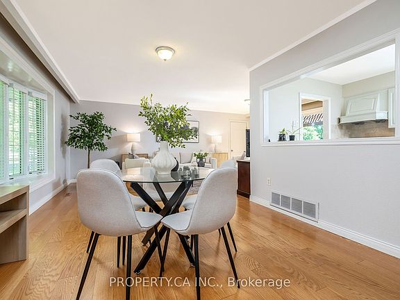 4th image of 30 Golden Rd