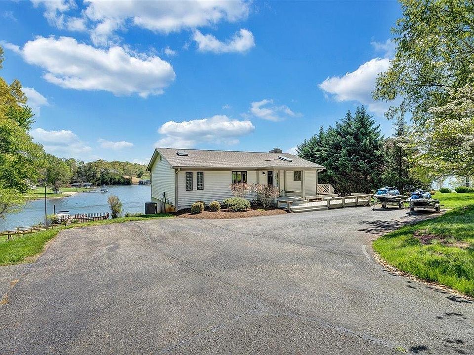 1st image of 149 Key Lakewood Dr