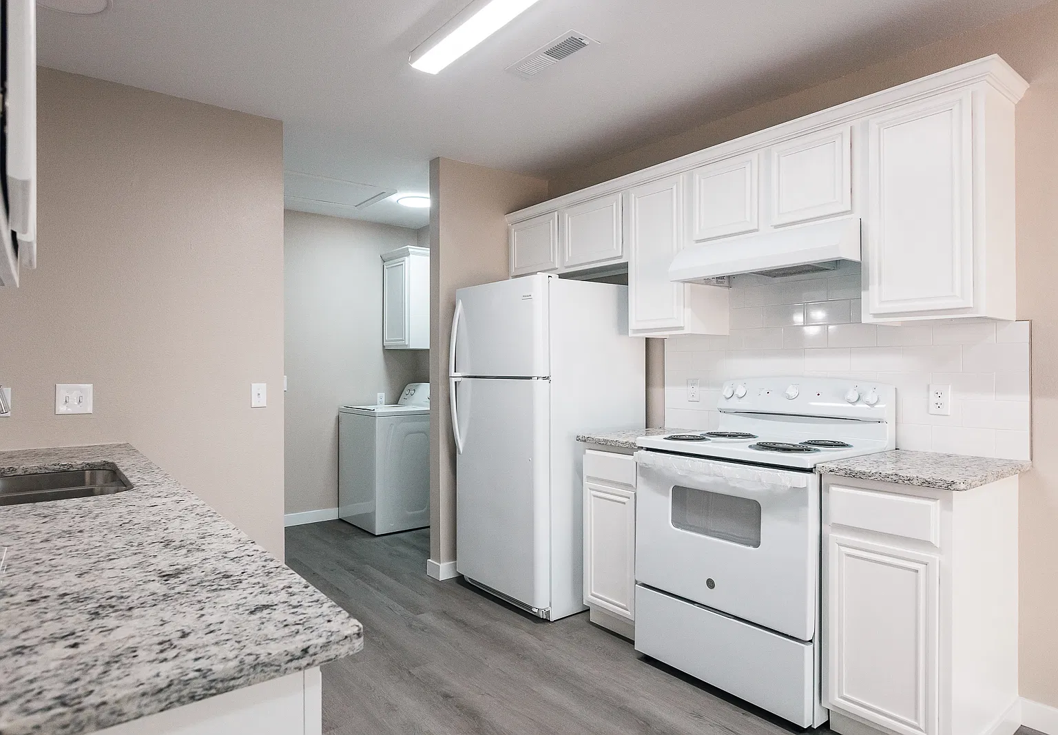 3 bed, 1250 sqft, $1,450 — Photo 4