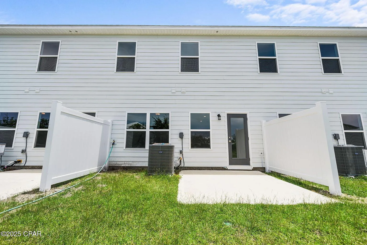 3 bed, 2.5 bath, 1554 sqft, $1,699 — Photo 4