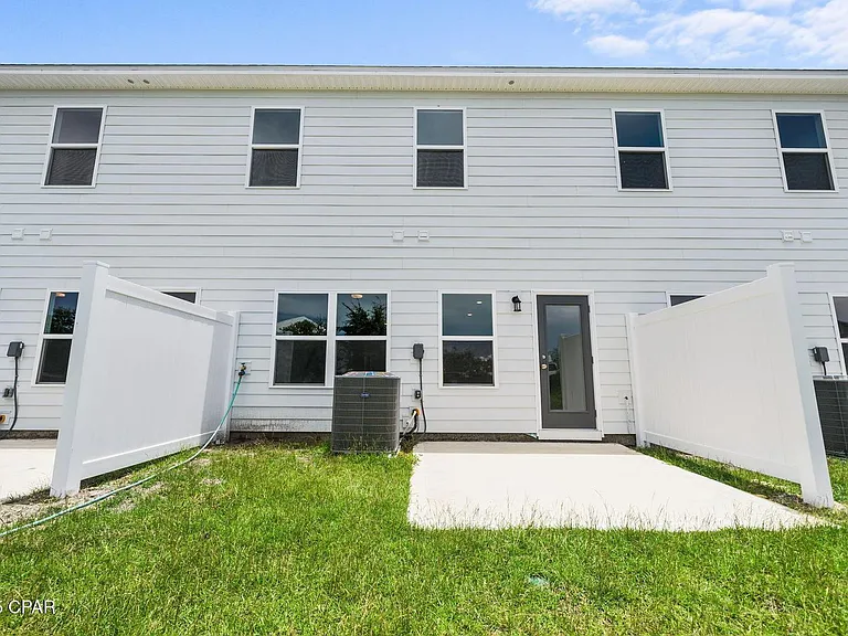 5878 Tyndall Pl — Photo 4