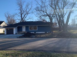 416 Nameless St, Manning, IA 51455