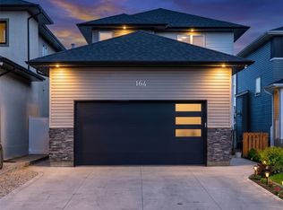164 Thakur St, Saskatoon, SK S7W1C4