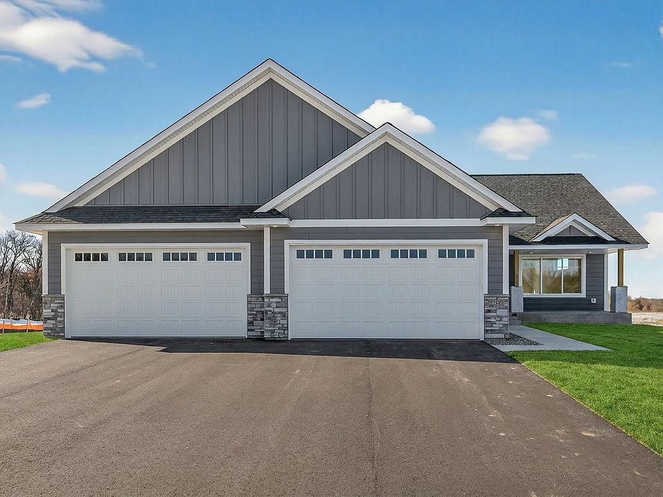 1st image of 22544 Raven St NW