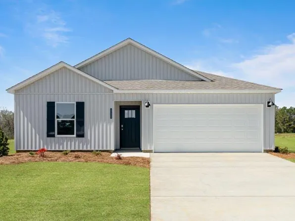 111 Sagebrush Dr, Headland, AL 36345