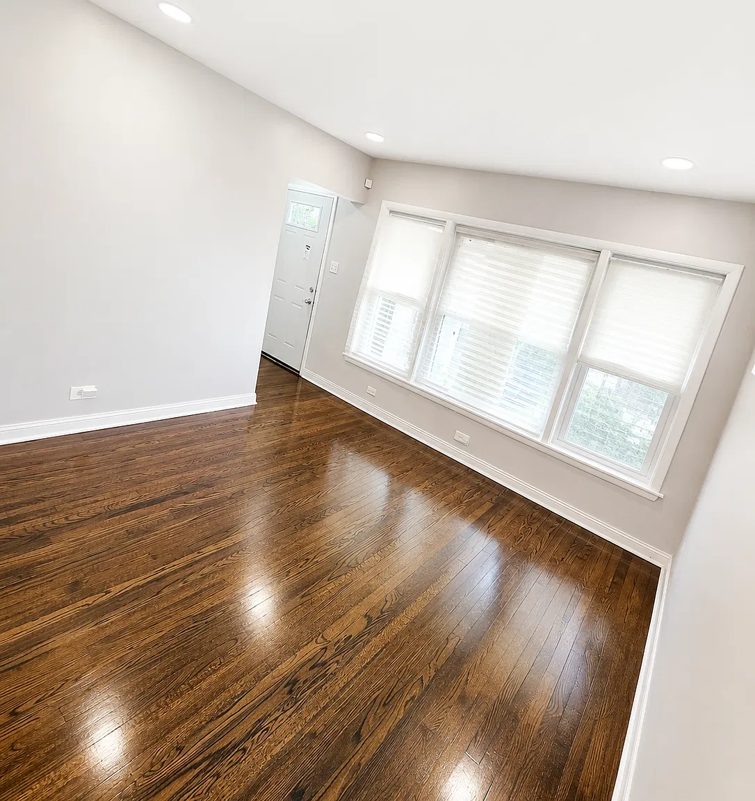 5 bed, $3,000 — Photo 2