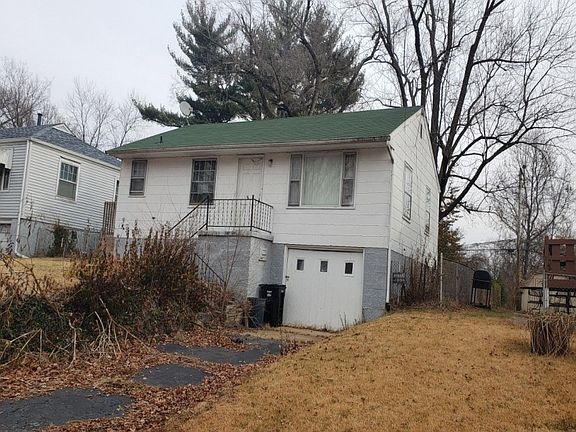 2nd image of 10160 Cloverdale Dr