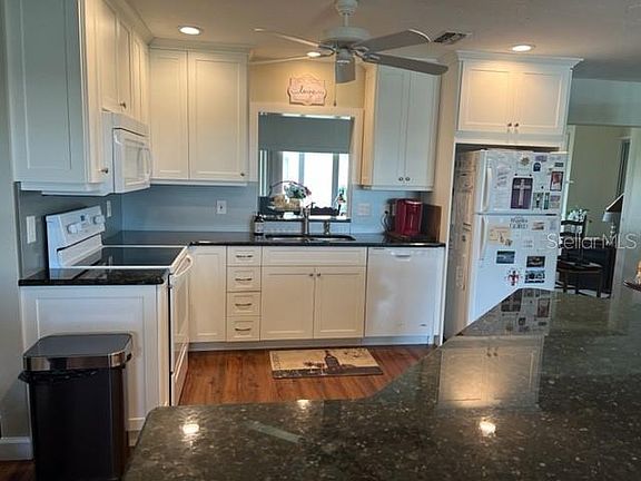 5th image of 128 Circlewood Dr #B1-3