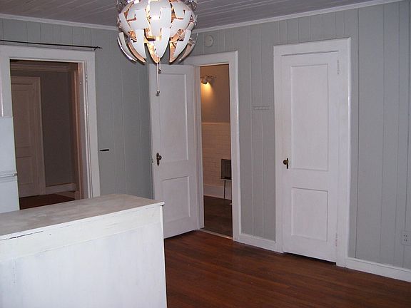4th image of 213 Townes Street Ext #A