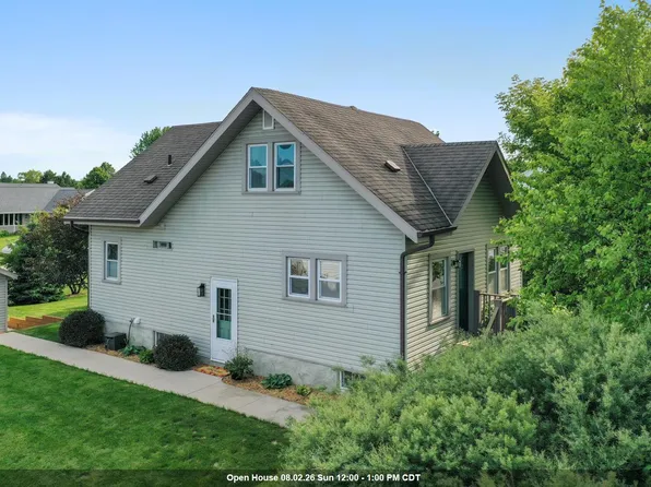 2788 Riveridge Ln, Green Bay, WI 54313
