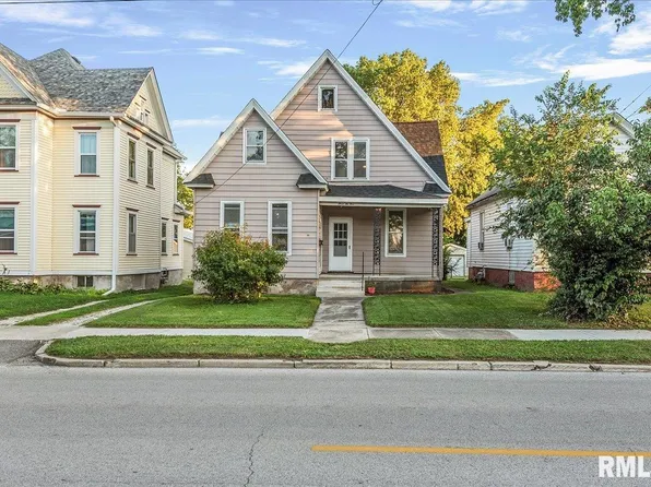 325 E College Ave, Jacksonville, IL 62650