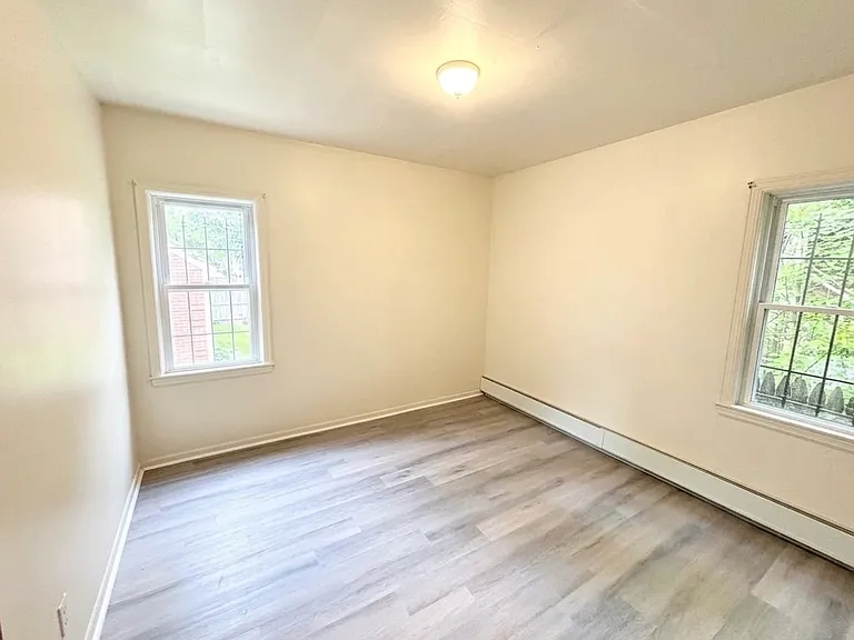 1811 Weston Ave #1 — Photo 4