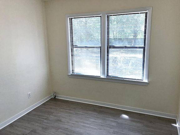 5th image of 1 Forest Park Dr