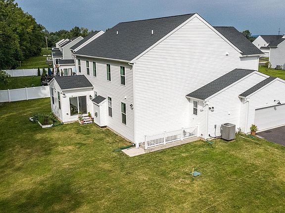 5th image of 1025 Mariwill Dr