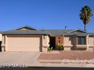 10231 E Woodhaven Ln, Tucson, AZ 85748