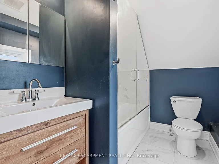 359 Herkimer St #UPPER — Photo 25