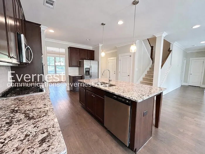 6010 Winding Lakes Dr — Photo 6