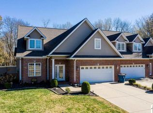 1552 Gleneagles Dr, Paducah, KY 42001