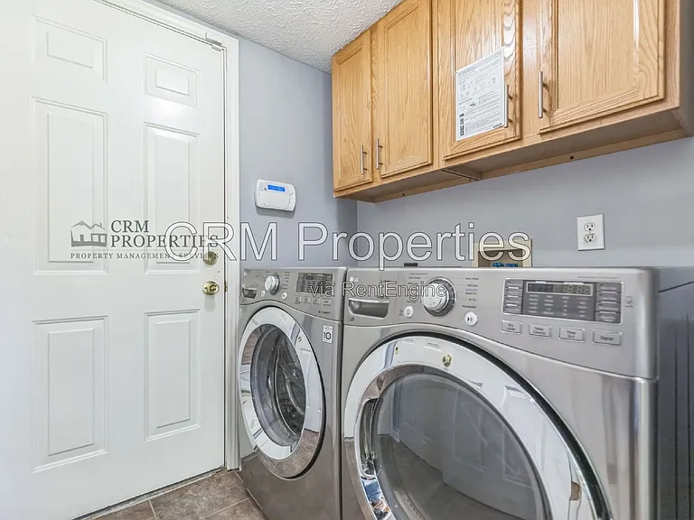 3880 Cornwallis Ln — Photo 17