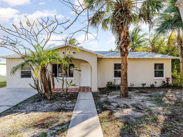 2045 N Shannon Ave, Indialantic, FL 32903