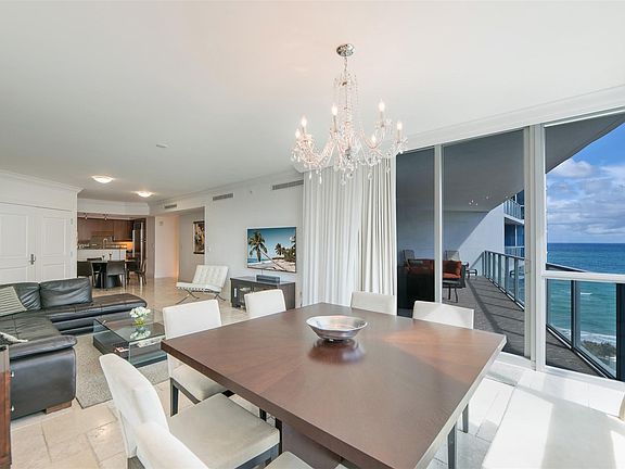 4th image of 3101 S Ocean Drive #1204